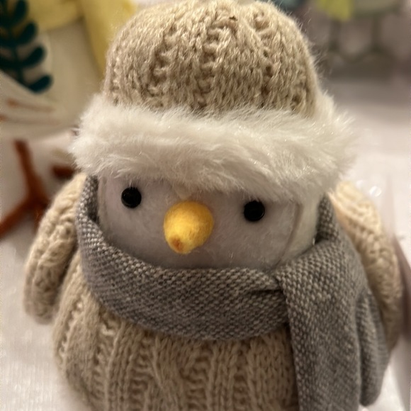 Wondershop spritz featherly friends spritz figurine knit hat sweater white tan - Picture 2 of 5